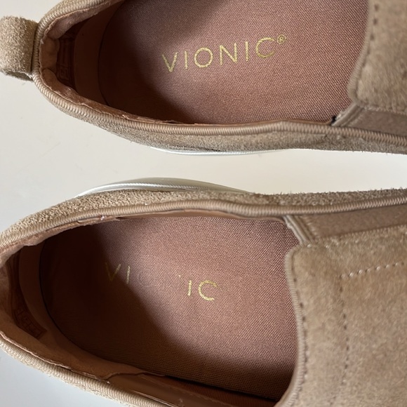 Vionic Kimmie Sneaker-Size 7 - Picture 8 of 10